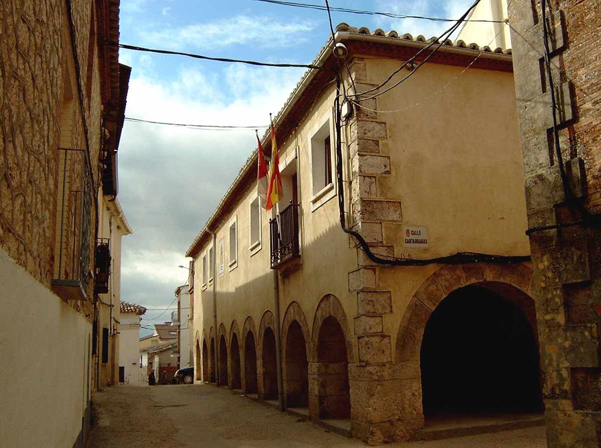 Valfermoso-ayuntamiento